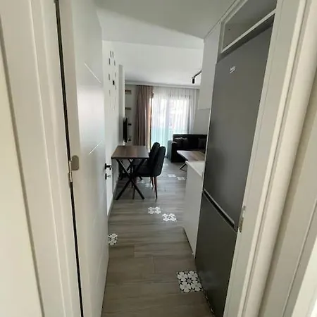 アパート Zehra Suites Boutique Apartment#6, 300 Meters From The Sea マルマリス